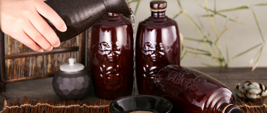 “酱酒第二股”郎酒IPO箭在弦上，汪俊林500亿身家或成白酒首富