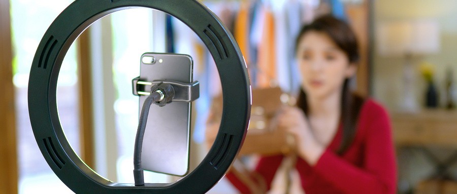 快手并购易联获支付牌照，此前已申请“老铁支付”商标！