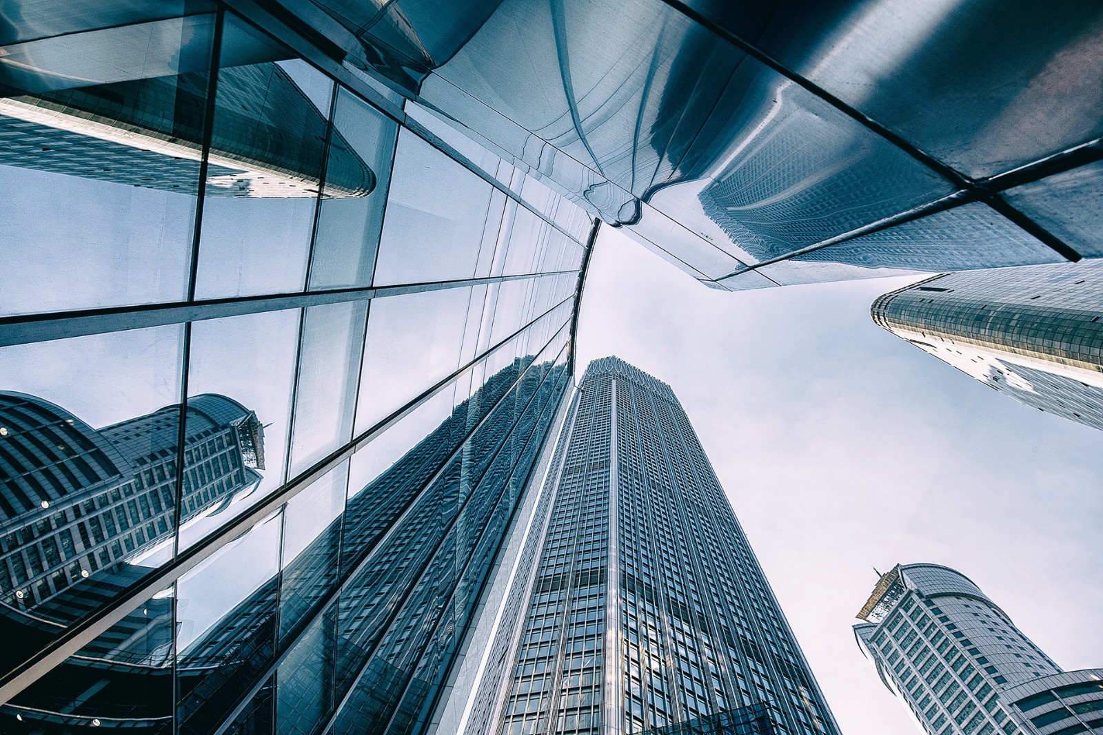 疯狂募资的晶科能源， 正在成为光伏界的“隐藏楼王”……