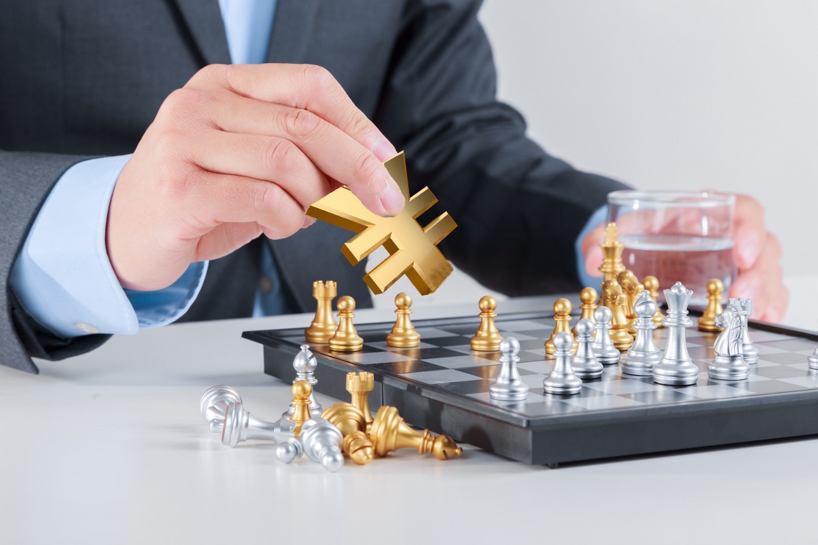 复星再卖资产，海南矿业拟超11亿收购洛克石油剩余49％股权