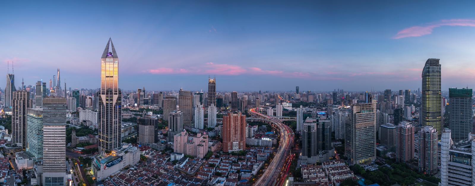 胜利精密盘中跌停,预计2022年最高亏损2.8亿